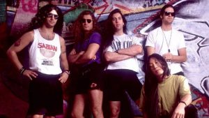 John Petrucci in una foto con i Dream Theater nel 1992